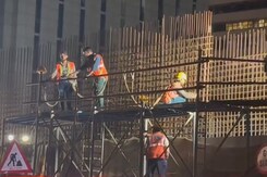 Mumbai Air Pollution रोकने के लिए BMC ने जारी की सख्त गाइडलाइंस, पालन न करने पर होगी कार्रवाई! Mumbai Air Pollution रोकने के लिए BMC ने जारी की सख्त गाइडलाइंस, पालन न करने पर होगी कार्रवाई!