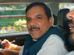 अदालत ने AAP नेता संजय सिंह को राज्यसभा चुनाव के लिए निर्वाचन अधिकारी से मिलने की अनुमति दी अदालत ने AAP नेता संजय सिंह को राज्यसभा चुनाव के लिए निर्वाचन अधिकारी से मिलने की अनुमति दी