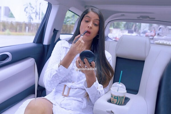 Anisha Dixit's Hilarious Take on Office Interns - A Comedic Reel