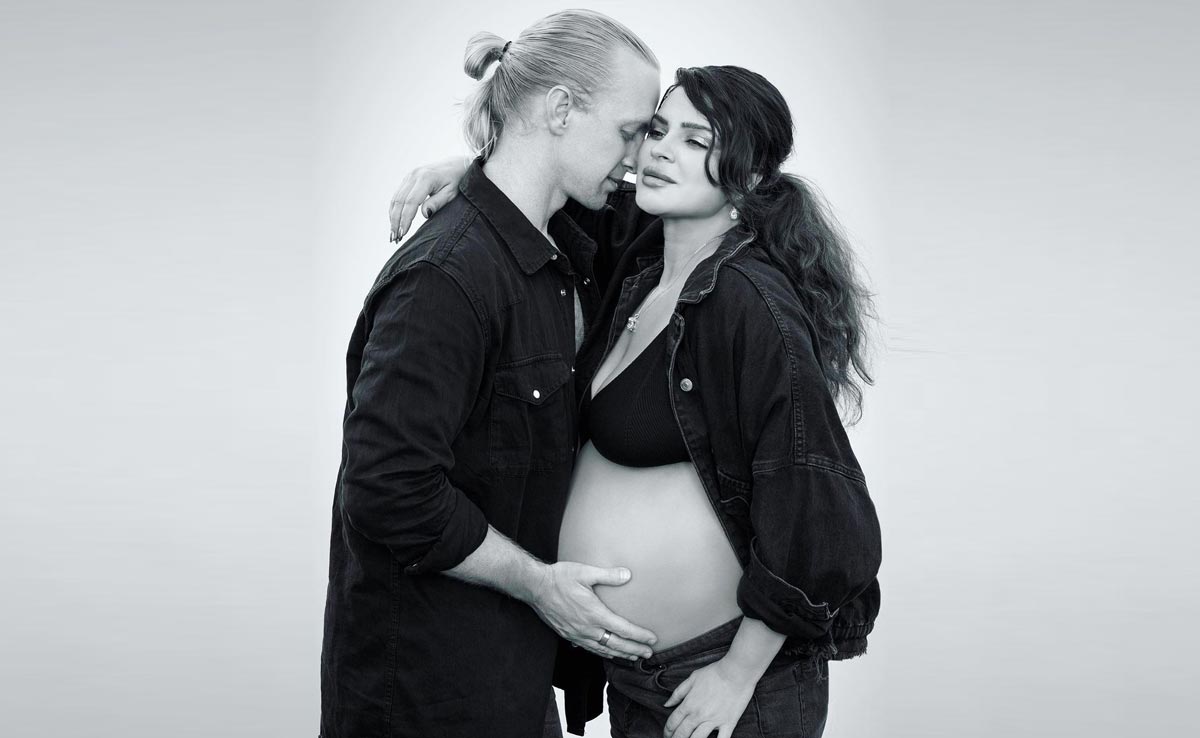 TV एक्ट्रेस आशका गरोड़िया बनीं मां, बेटे की पहली फोटो के साथ बताया नाम