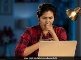 महिलाओं में नजर आते हैं विटामिन बी12 की कमी के ये 4 संकेत, जानिए किन चीजों से मिलता है यह Vitamin  महिलाओं में नजर आते हैं विटामिन बी12 की कमी के ये 4 संकेत, जानिए किन चीजों से मिलता है यह Vitamin