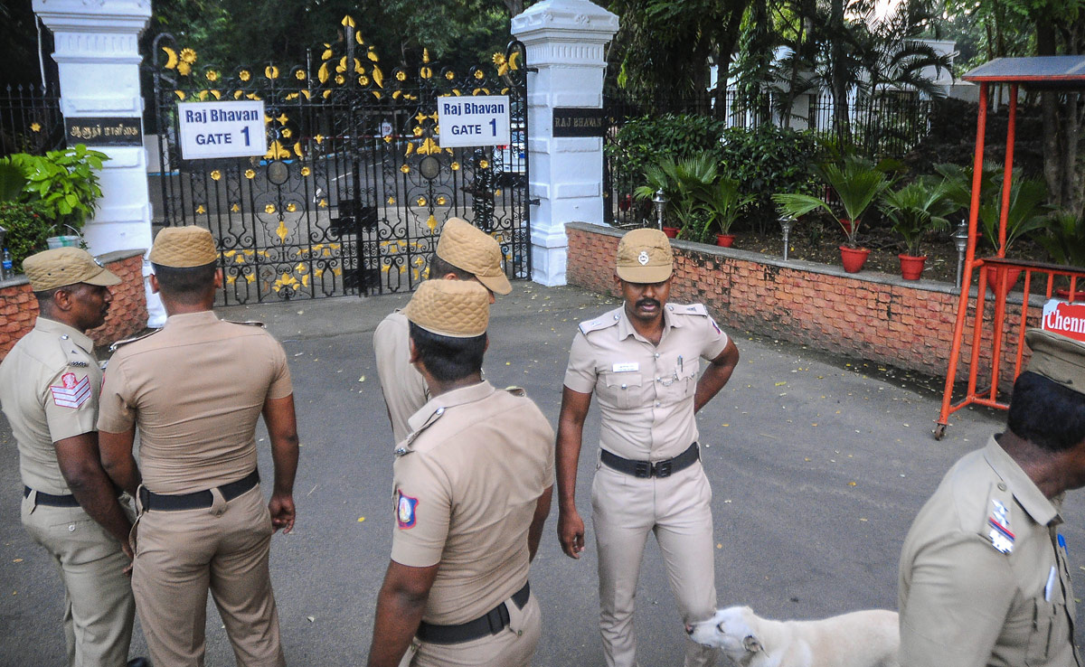 Union Minister Demands CBI Probe Into Tamil Nadu Petrol Bomb Attack Case