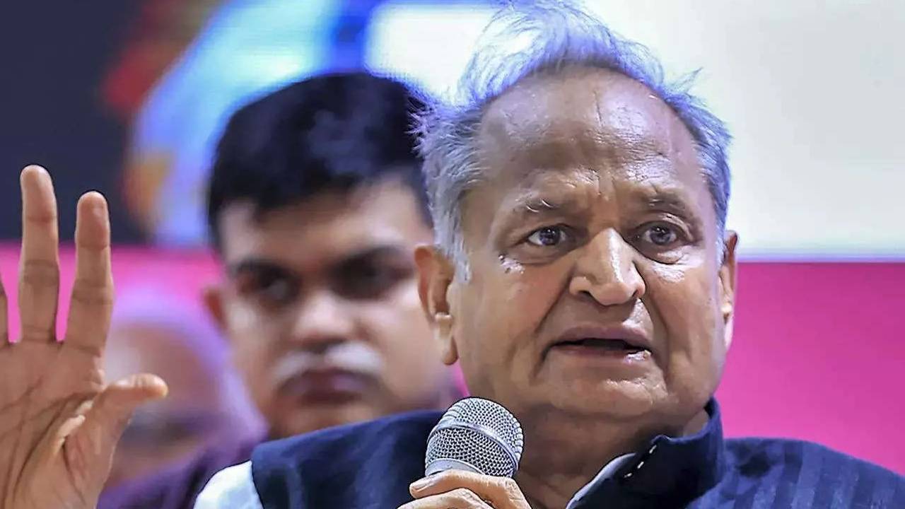 आचार संहिता लगने से पहले अशोक गहलोत ने बनाए 8 नए Board