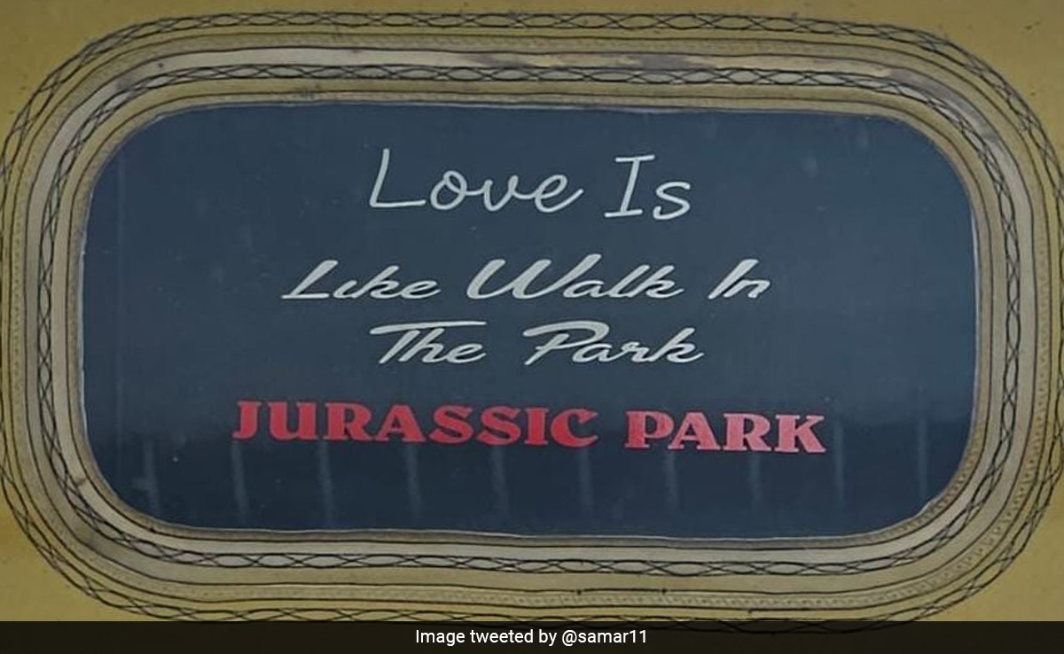 "Love Is Like...": Pic Of Autorickshaw With A Quirky Message Goes Viral, Internet Impressed