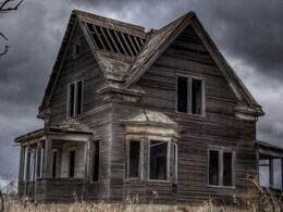 130 साल पुराने घर में खुफिया कमरे के साथ शख्स को मिला मालिक का आख़िरी ख़त, मौजूद हैं अहम जानकारियां 130 साल पुराने घर में खुफिया कमरे के साथ शख्स को मिला मालिक का आख़िरी ख़त, मौजूद हैं अहम जानकारियां