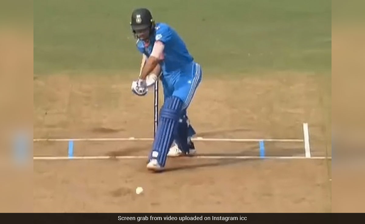 IND vs ENG: क्रिस वोक्स की ललचाई गेंद पर ऐसे चकमा खा गए शुभमन गिल, यूं बिखरा स्टंप, देखता रह गया बल्लेबाज