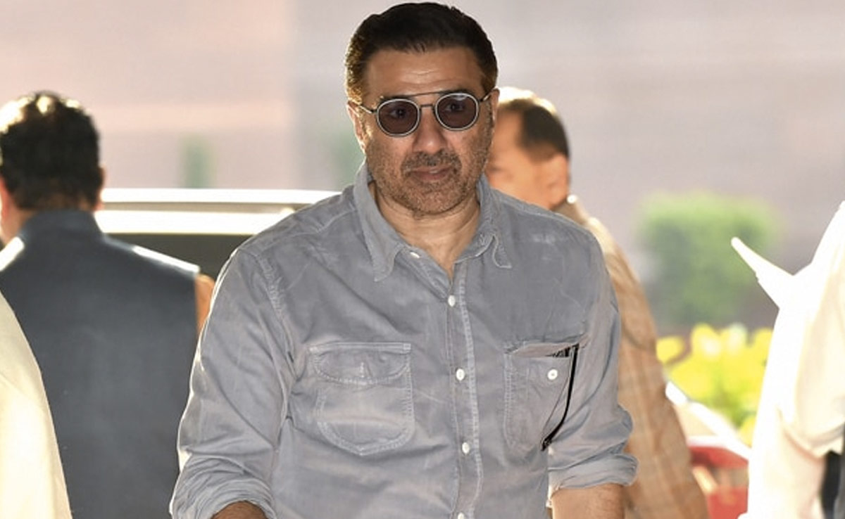 Birthday Special : जब सनी देओल ने दबाया था अनिल कपूर का गला, सेट पर मच गया था हंगामा