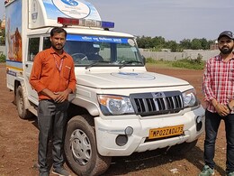 World Animal Day: पशुपालकों के लिए किसी वरदान से कम नहीं, 'पशु चिकित्सा एम्बुलेंस योजना'