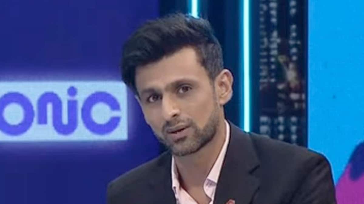 “When Will We Come Out Of Friendships?”: Shoaib Malik Doubles Down On Pakistan Star, Reiterates Old Tweet