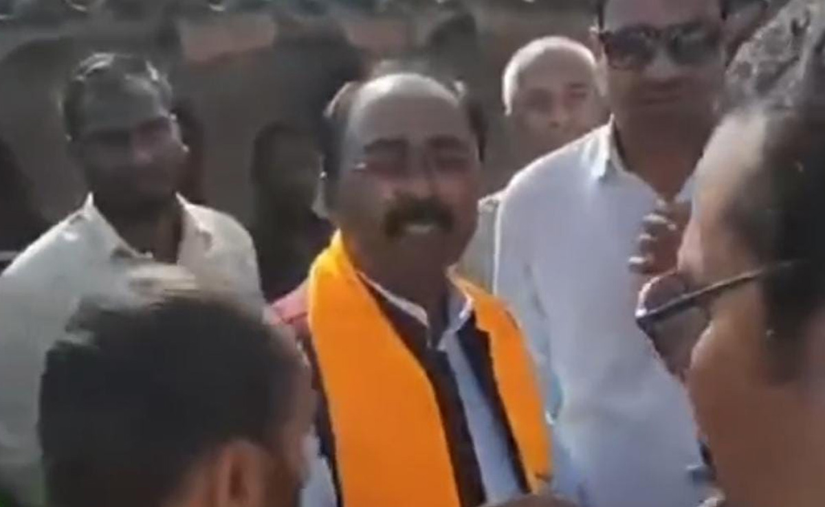 MP Election 2023: नेता जी वोट मांगने पहुंचे तो जनता ने मांग लिया हिसाब...लगे मुर्दाबाद के नारे