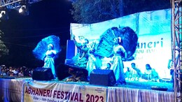 आभानेरी फेस्टिवल: चांद बावड़ी पर राजस्थानी लोक संस्कृति और कला का भव्य प्रदर्शन, विदेशी पर्यटक हुए मंत्रमुग्ध