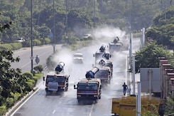 Delhi Chokes, Mumbai Gasps For Clean Air Delhi Chokes, Mumbai Gasps For Clean Air