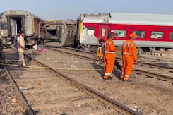 "Was Asleep, Woke Up In Hospital": Passengers On North East Express Recount Train Mishap In Bihar "Was Asleep, Woke Up In Hospital": Passengers On North East Express Recount Train Mishap In Bihar