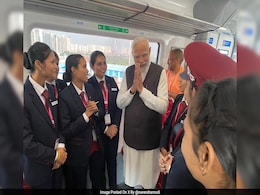 वंदे भारत ट्रेनें, सुरंगें और वॉटर मेट्रो... साल 2023 में हुआ इंफ्रास्ट्रक्चर में बड़ा बदलाव वंदे भारत ट्रेनें, सुरंगें और वॉटर मेट्रो... साल 2023 में हुआ इंफ्रास्ट्रक्चर में बड़ा बदलाव