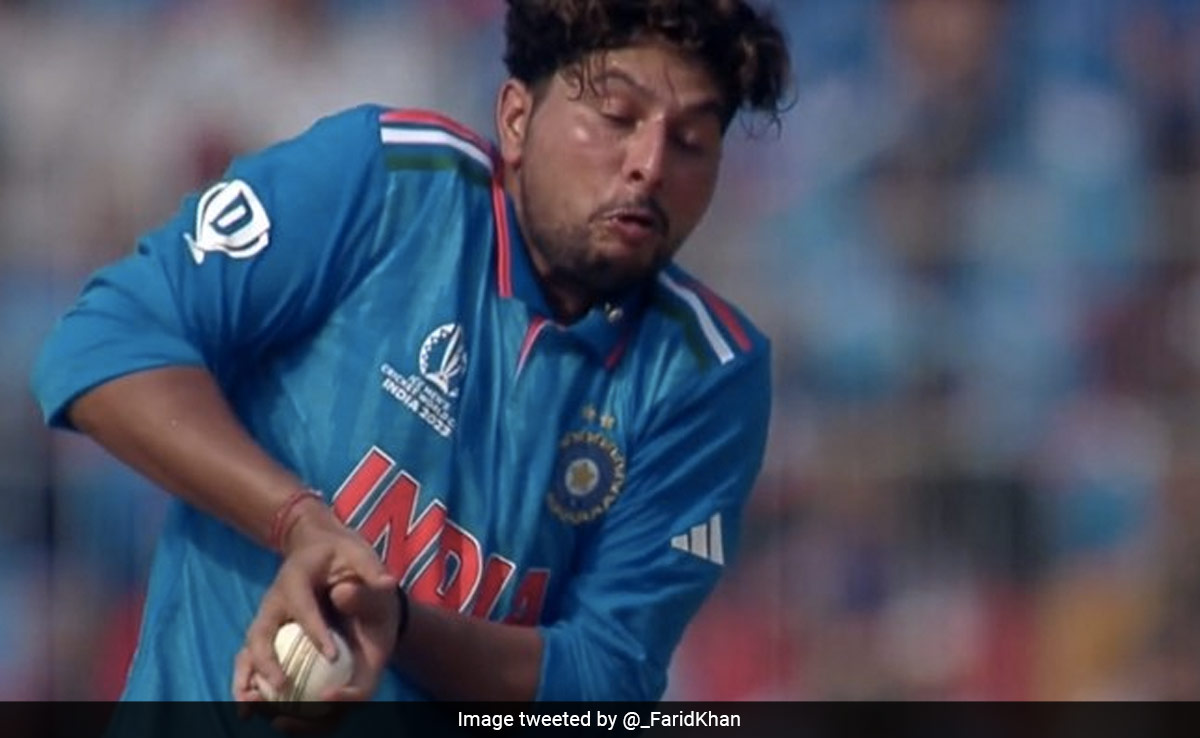 Video: डेविड वॉर्नर को कुलदीप यादव ने ऐसे दिया गच्चा, देखकर यूसुफ पठान भी चौंके, यूं किया रिएक्ट