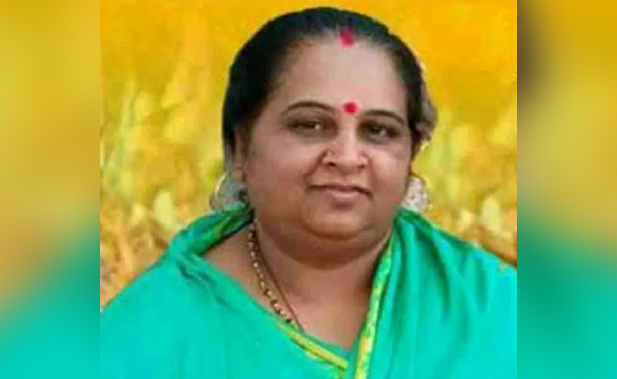 बीजेपी ने सपा से आए राजेश शुक्ला को दिया टिकट, नाराज रेखा यादव थाम सकती हैं समाजवादी पार्टी का हाथ