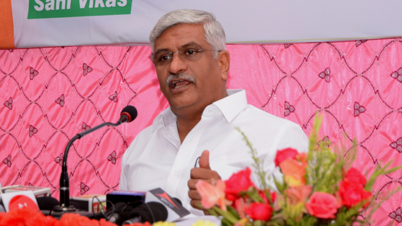 कांग्रेस पर बोले गजेंद्र सिंह शेखावत- 'गहलोत ने झाड़ा पलड़ा, खड़गे ने कबूली लाल डेयरी की बात'