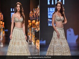 Disha Patani Rings The Festive Bells On The Lakme Fashion Week 2023 Ramp In An Ivory <i>Lehenga</i> Disha Patani Rings The Festive Bells On The Lakme Fashion Week 2023 Ramp In An Ivory <i>Lehenga</i>