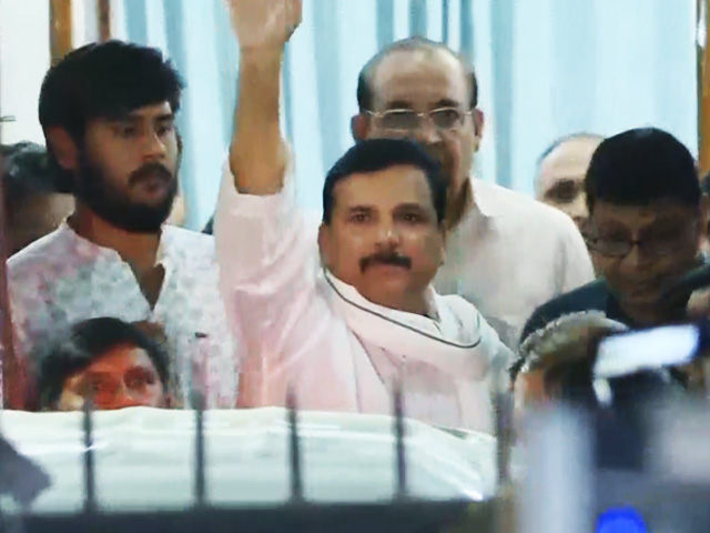 Sanjay Singh Defiant, Waves To AAP Supporters After Arrest