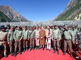 PM Modi Meets Locals, Indian-Tibetan Border Police Personnel In Uttarakhand PM Modi Meets Locals, Indian-Tibetan Border Police Personnel In Uttarakhand