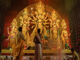 नवरात्रि के छठे दिन की जाती है मां कात्यायनी की पूजा, यहां जानिए मुहूर्त, भोग और मंत्र नवरात्रि के छठे दिन की जाती है मां कात्यायनी की पूजा, यहां जानिए मुहूर्त, भोग और मंत्र