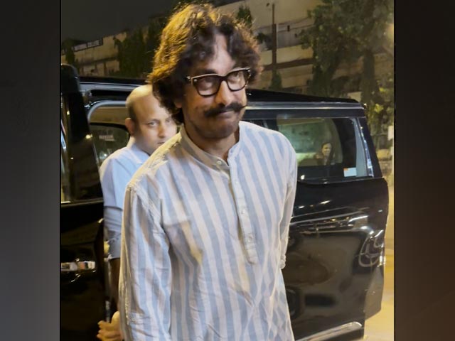 On A Scale Of 1 To Aamir Khan, Rate This Look
