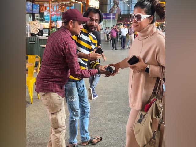 काजोल एयरपोर्ट पर शख्स की मदद करने की रुकी