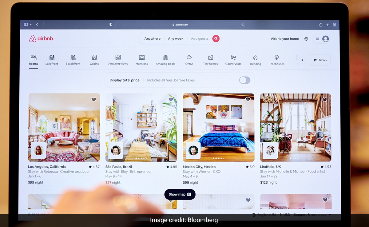 "Bed In The Garage, Detached Toilet": US Man Shares His AirBnb Horror