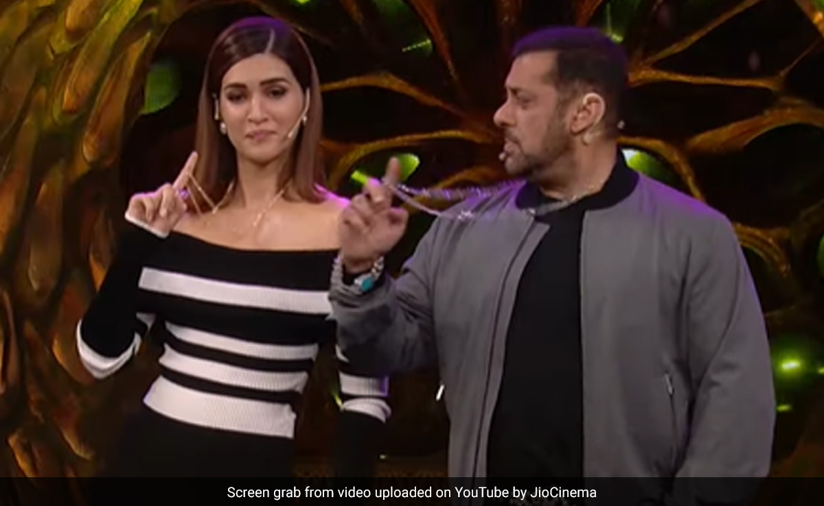 <i>Bigg Boss 17</i>: Salman Khan Congratulates Kriti Sanon On Her National Award Win