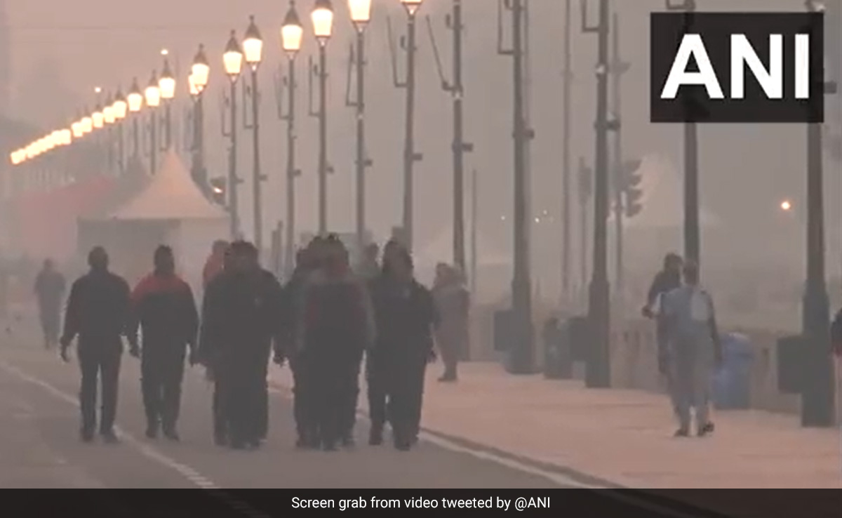Delhi's Air Quality Remains 'Very Poor' For Second Consecutive Day