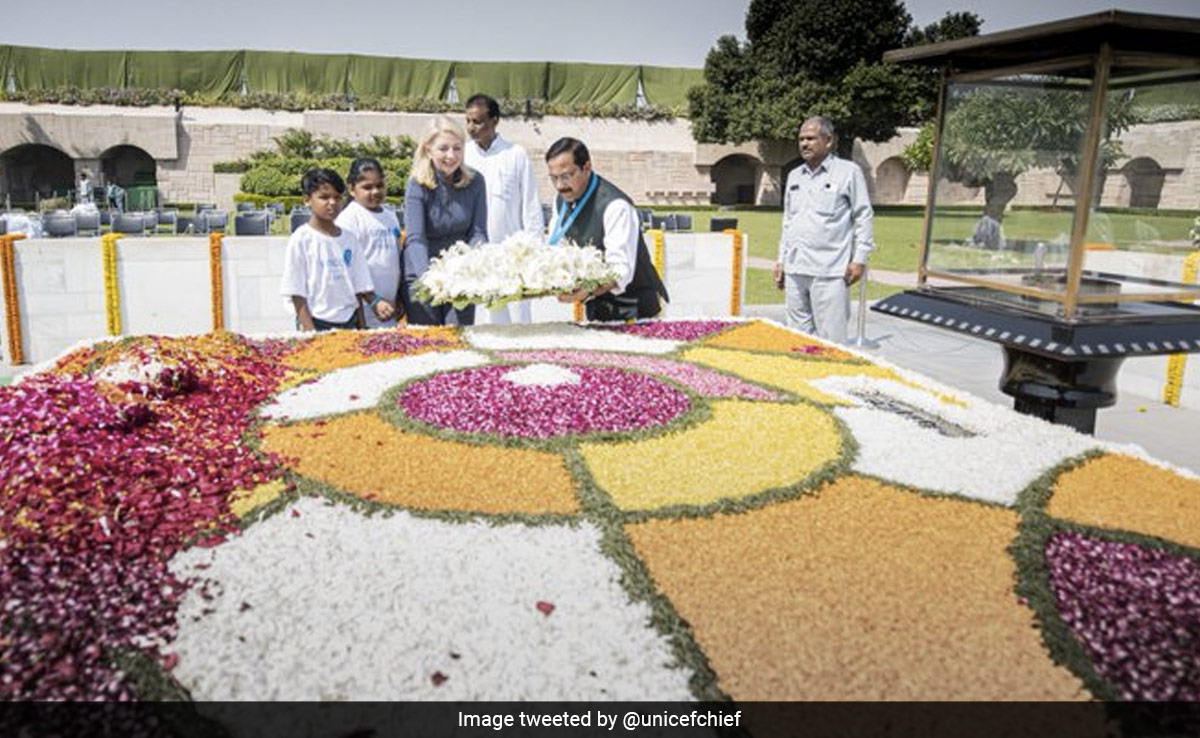 महात्मा गांधी को श्रद्धांजलि देते हुए गौरवान्वित महसूस किया : UNICEF चीफ