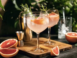 International Gin And Tonic Day 2023: 10 Amazing G&T Recipes To Mark The Occasion International Gin And Tonic Day 2023: 10 Amazing G&T Recipes To Mark The Occasion