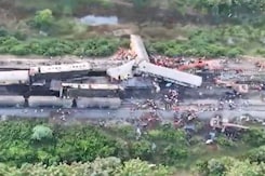 13 Dead, 40 Injured In Andhra Train Accident, Rescue Ops On 13 Dead, 40 Injured In Andhra Train Accident, Rescue Ops On