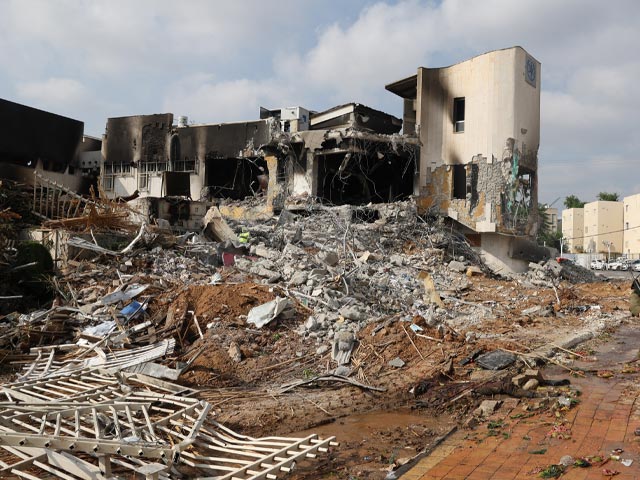 इज़रायल और हमास की जंग के बीच कई नई चुनौतियां