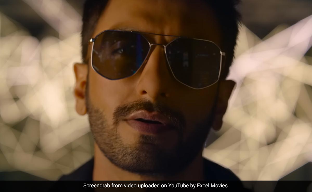 <i>Koffee With Karan 8</i>: Ranveer Singh's Reply To Those Who Think He Isn't The Right Choice For <i>Don 3</i>