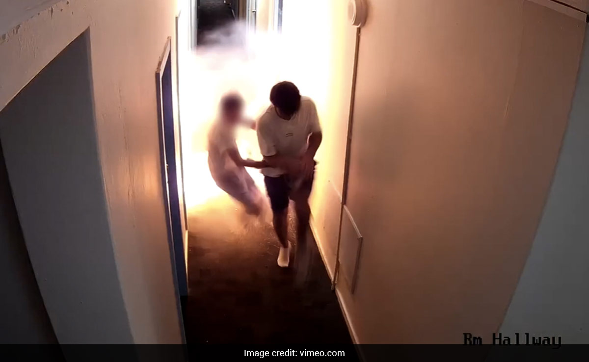 Video: Narrow Escape For 2 As Battery Of E-Bike Explodes In Sydney Hostel