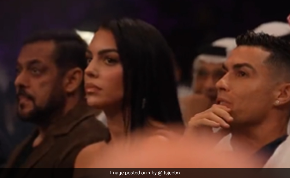 Salman Khan And Cristiano Ronaldo In One Frame. "Crossover No One Expected," Says The Internet