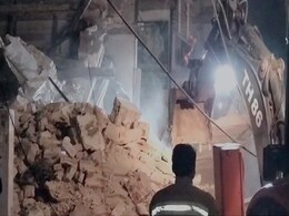 Satna News : 3 मंजिला इमारत गिरी, मलबे में दबने से 1 मजदूर की मौत, 2 घायल Satna News : 3 मंजिला इमारत गिरी, मलबे में दबने से 1 मजदूर की मौत, 2 घायल