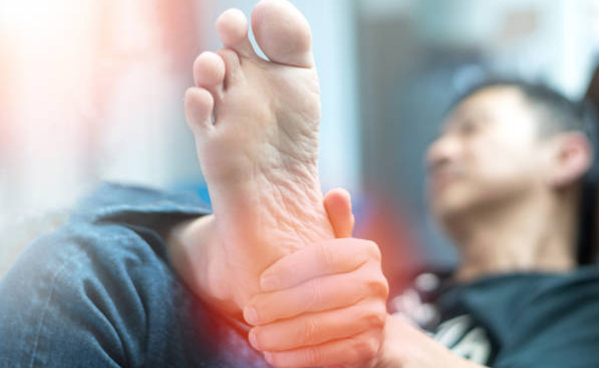 By implementing these lifestyle changes, individuals can reduce their risk of arthritis