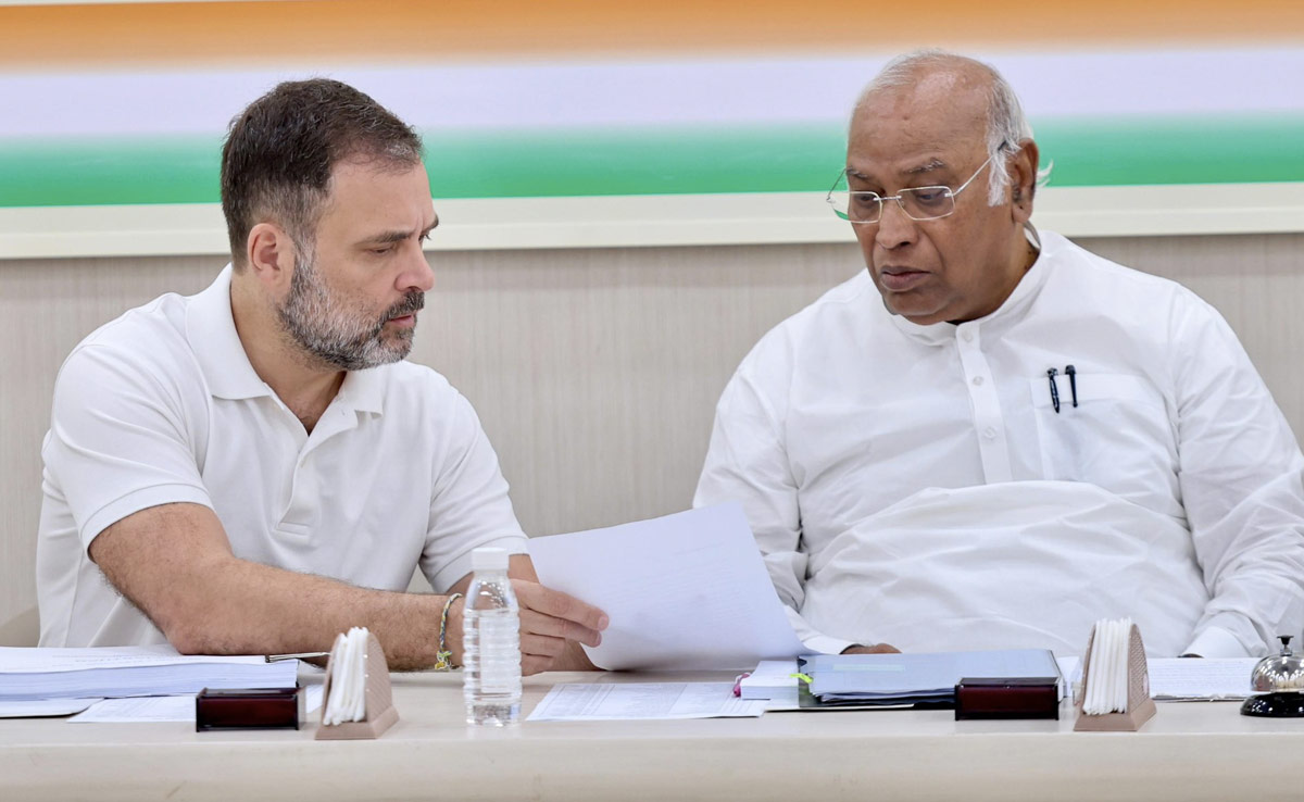 कांग्रेस की केंद्रीय चुनाव समिति ने राजस्थान के लिए 100 से ज़्यादा सीटों पर चर्चा की, जल्द जारी हो सकती है पहली सूची