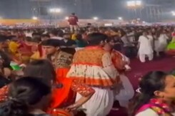 मुंबई के बोरिवली में फाल्गुनी पाठक की डांडिया नाइट मुंबई के बोरिवली में फाल्गुनी पाठक की डांडिया नाइट