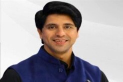 "जांच पूरी होने तक इस्तीफा दें": महुआ मोइत्रा पर हमलावर बीजेपी नेता शहजाद पूनावाला "जांच पूरी होने तक इस्तीफा दें": महुआ मोइत्रा पर हमलावर बीजेपी नेता शहजाद पूनावाला