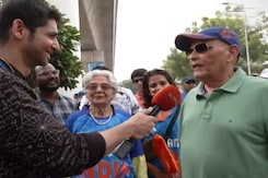 Fans Show Support For India In World Cup Clash vs Pakistan Fans Show Support For India In World Cup Clash vs Pakistan