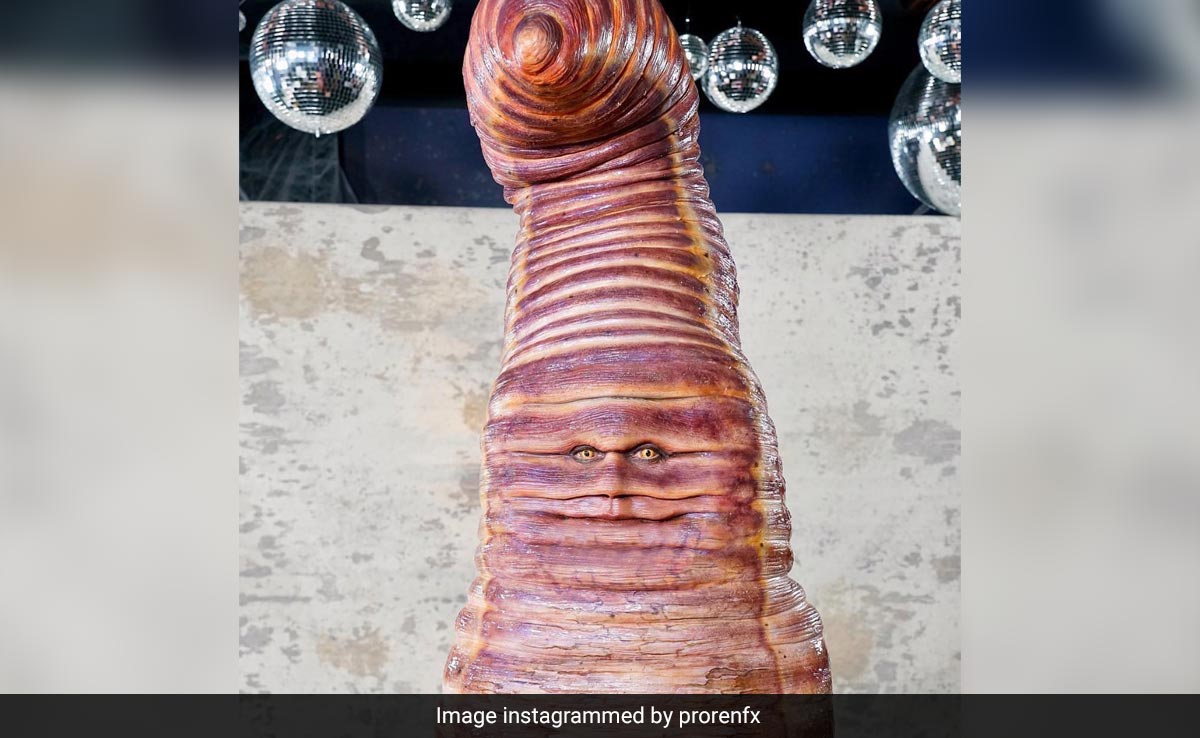 For Her Giant Worm Halloween Costume In 2022, Heidi Klum Skipped Eating Or Drinking 3 Hours Beforehand