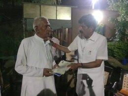 Rajasthan: रातोंरात पूर्व विधायक के घर पर शिफ्ट हुआ नगर पालिका कार्यालय, SDM बोले- 'मैं क्या कर सकता हूं' Rajasthan: रातोंरात पूर्व विधायक के घर पर शिफ्ट हुआ नगर पालिका कार्यालय, SDM बोले- 'मैं क्या कर सकता हूं'