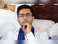 टीएमसी सांसद अभिषेक बनर्जी के खिलाफ बंगाल में दर्ज की गई FIR, चुनाव प्रचार से जुड़ा है मामला