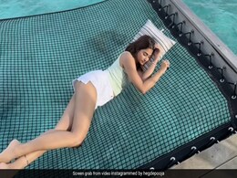 Pooja Hegde's 33rd Birthday Style In Maldives Has All The Relaxing Weekend Getaway Vibes Pooja Hegde's 33rd Birthday Style In Maldives Has All The Relaxing Weekend Getaway Vibes