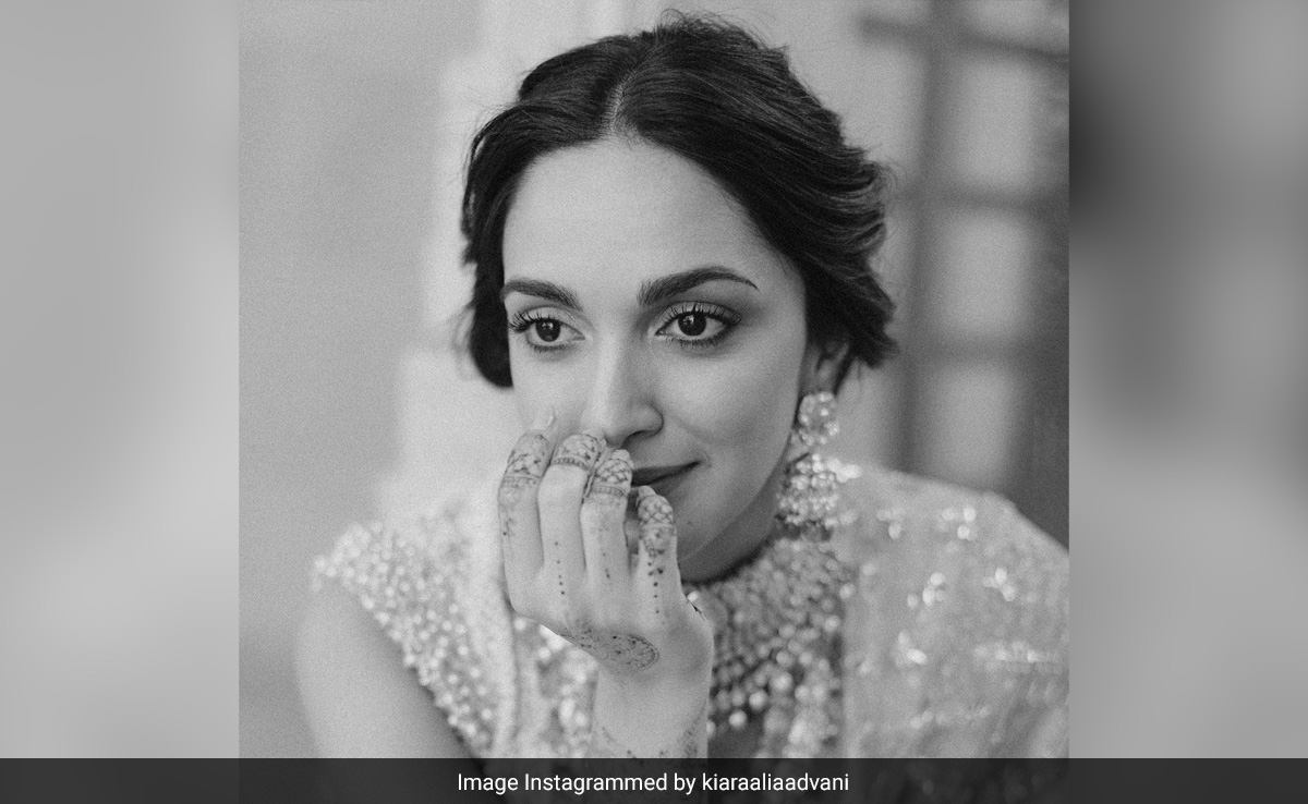 Karwa Chauth 2023: Kiara Advani Shares A Glimpse Of Her <i>Mehendi</i>. Pic Inside