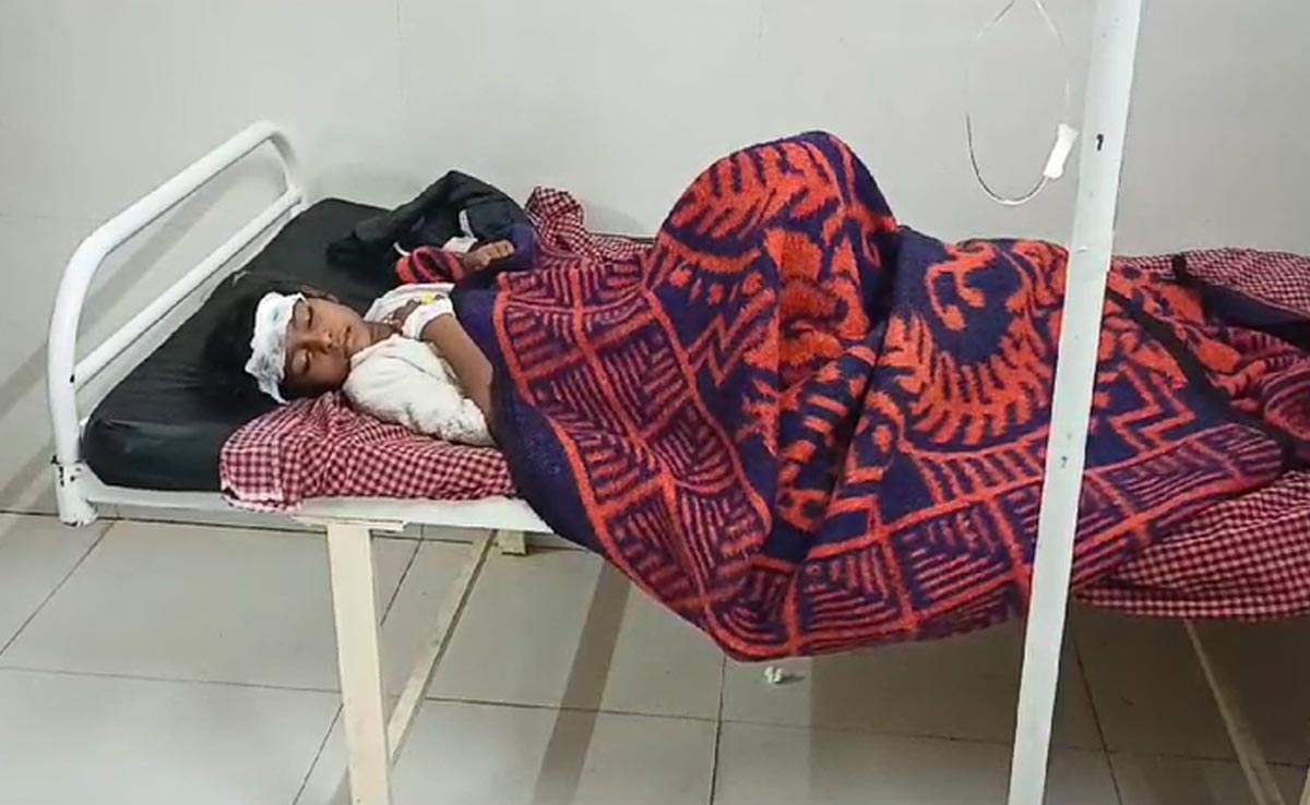 रात को दाल-चावल खाकर सोया परिवार, सुबह अस्पताल में खुली आंख, उल्टी-दस्त से बुरा हाल