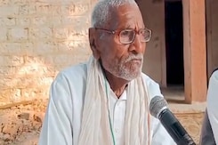 Rajasthan Election: कांकरोली  के विधायक गिर्राज सिंह मलिंगा का रिपोर्ट कार्ड, जनता ने कितने नंबर दिए Rajasthan Election: कांकरोली  के विधायक गिर्राज सिंह मलिंगा का रिपोर्ट कार्ड, जनता ने कितने नंबर दिए